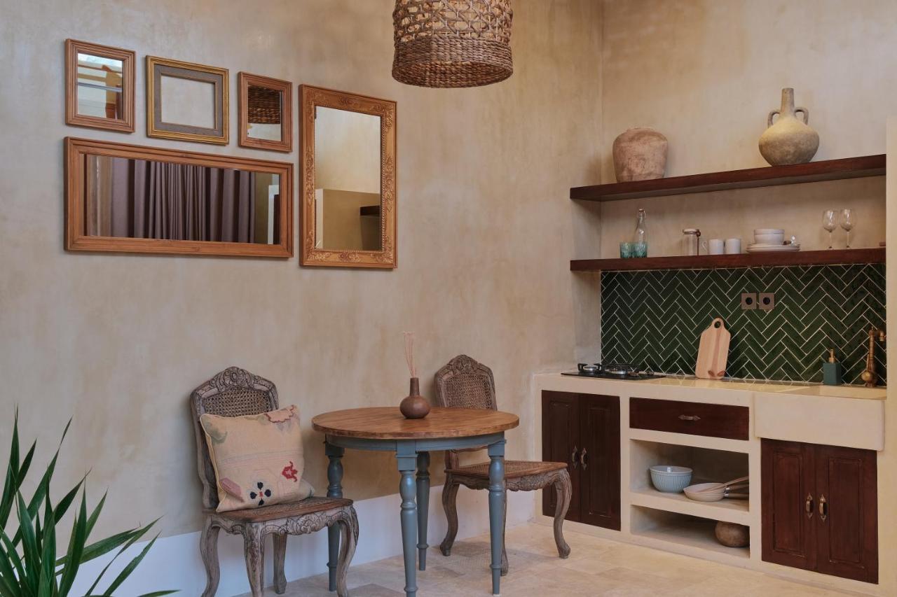 Lina Boutique Villas And Spa Kuta  外观 照片