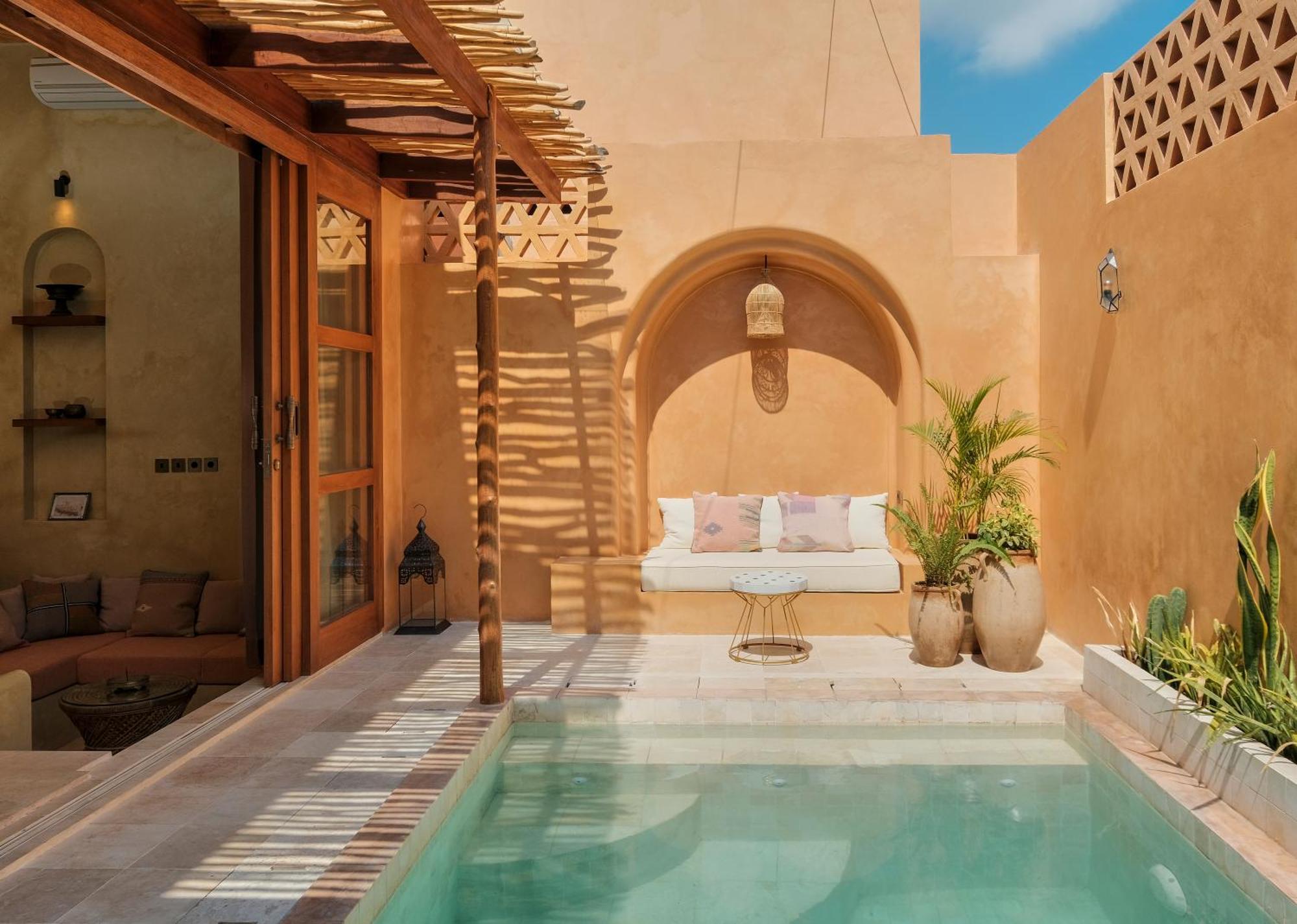 Lina Boutique Villas And Spa Kuta  外观 照片