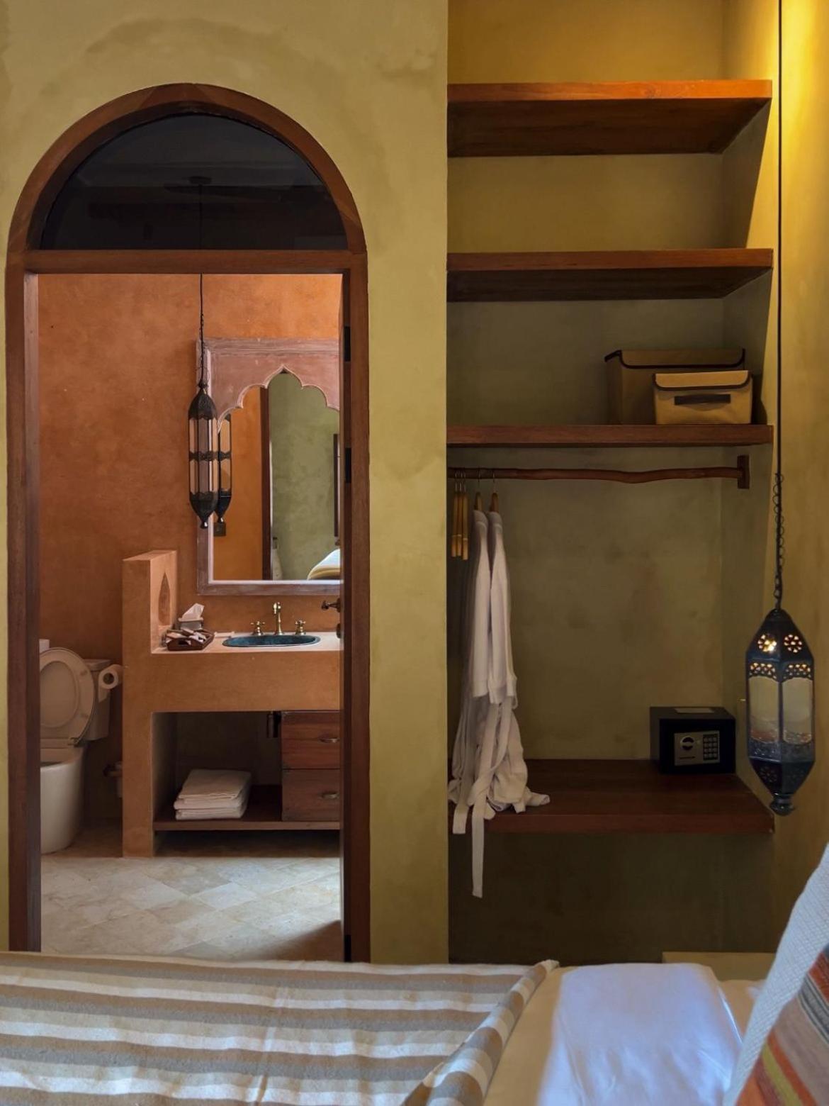 Lina Boutique Villas And Spa Kuta  外观 照片